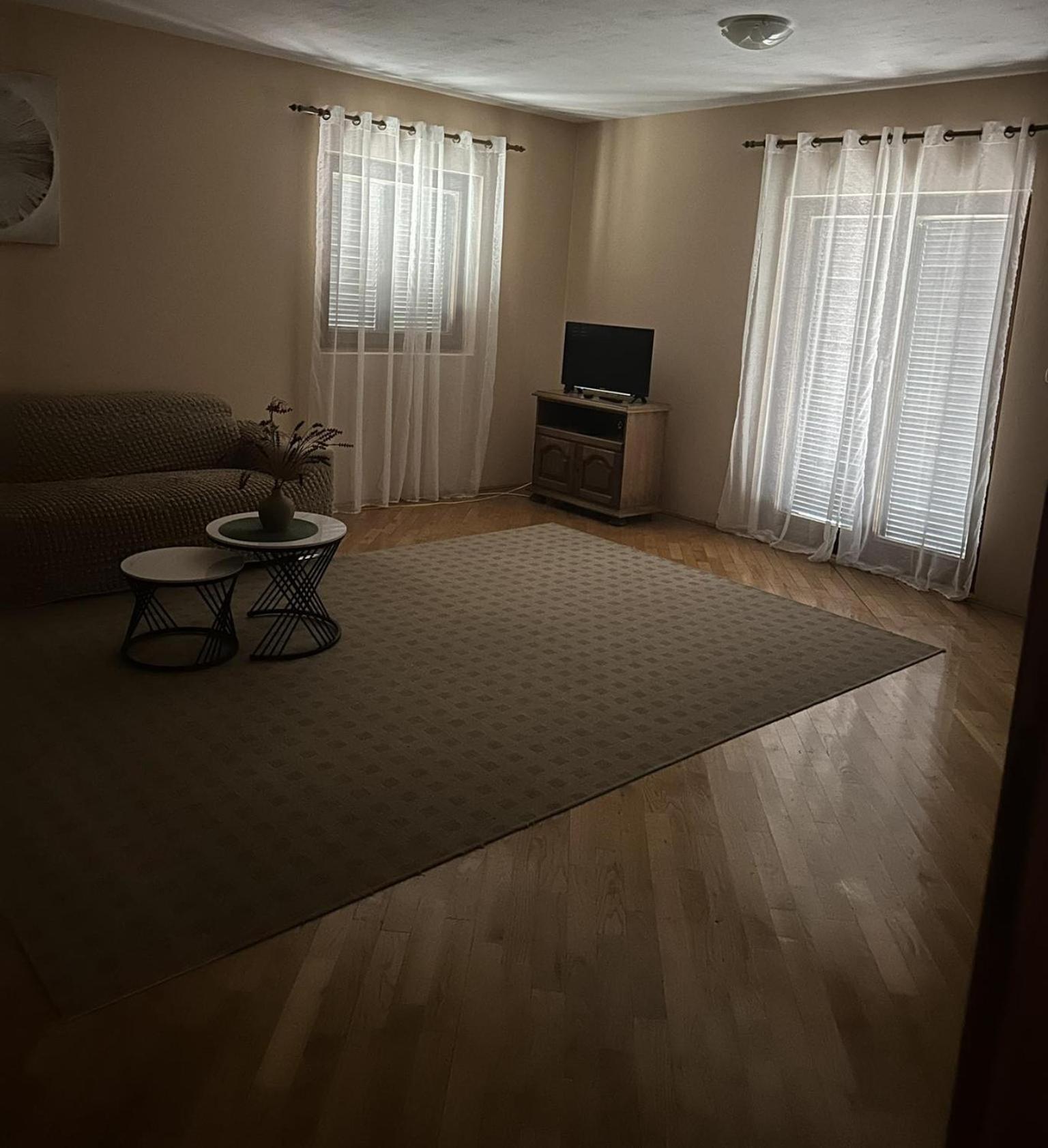 Mara Apartment Zadar Bagian luar foto